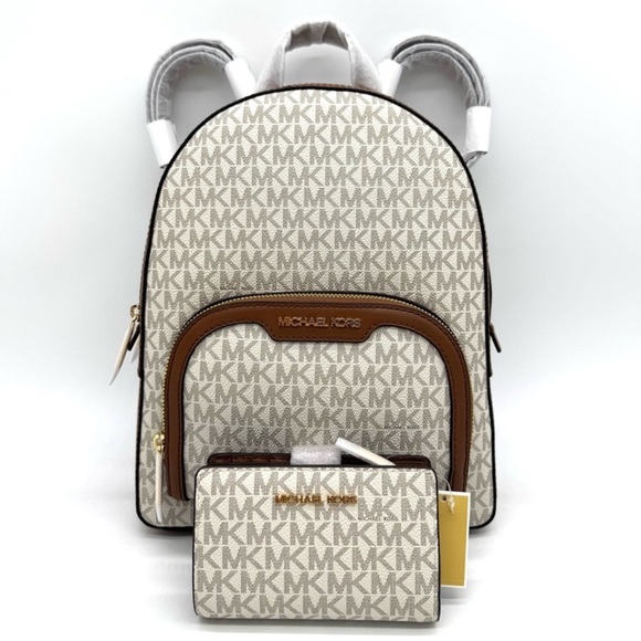 Michael Kors Medium Jaycee Zip Pocket Backpack & Bifold Zip Chain Wallet Vanilla - Picture 2 of 15